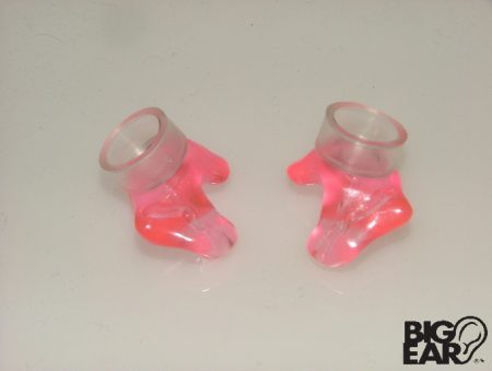 iPod Ear Bud Adapters pink